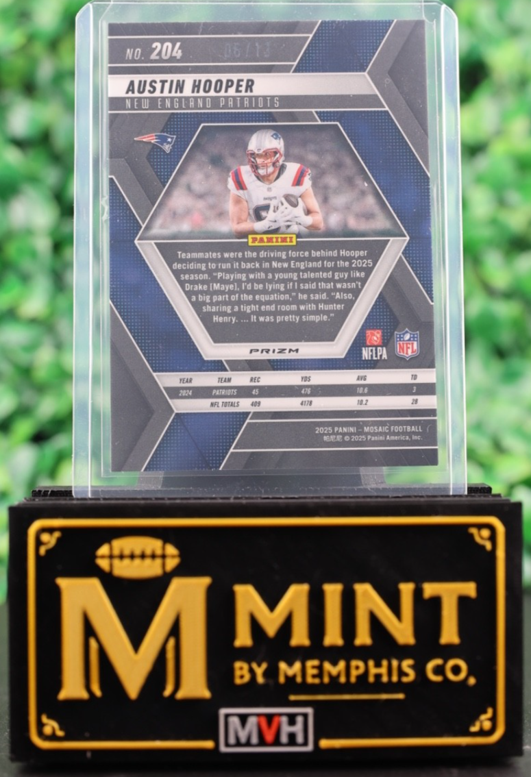 AUSTIN HOOPER 2025 MOSAIC #204 MOSAIC GREEN SPECTRIS FOTL SSP /13 PATRIOTS