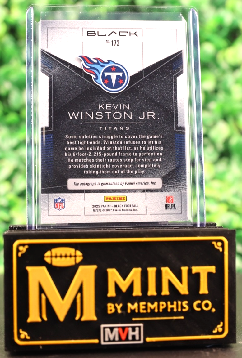 KEVIN WINSTON JR. 2025 PANINI BLACK AUTO #173 SAPPHIRE /50 TITANS SSP