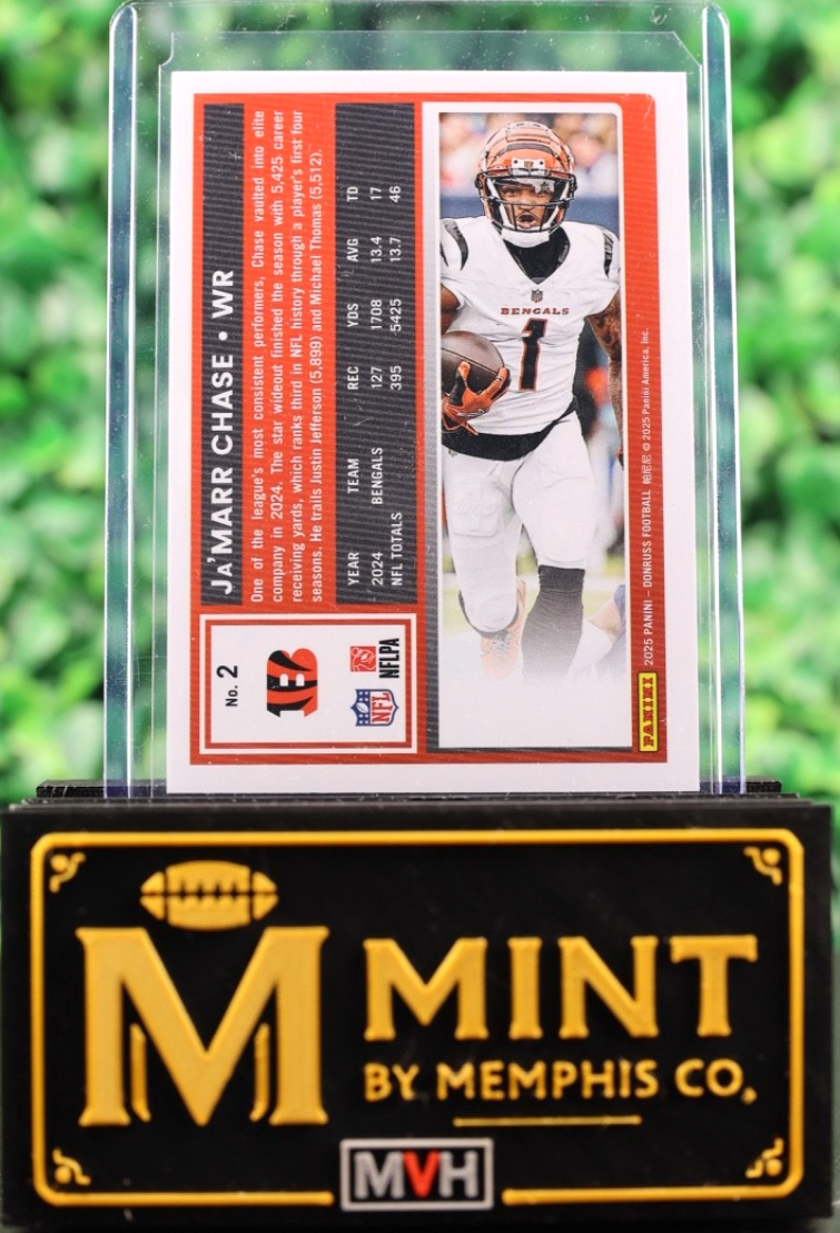 JAMARR CHASE 2025 DONRUSS FOOTBALL NO NAME VARIATION BENGALS ERROR CARD?