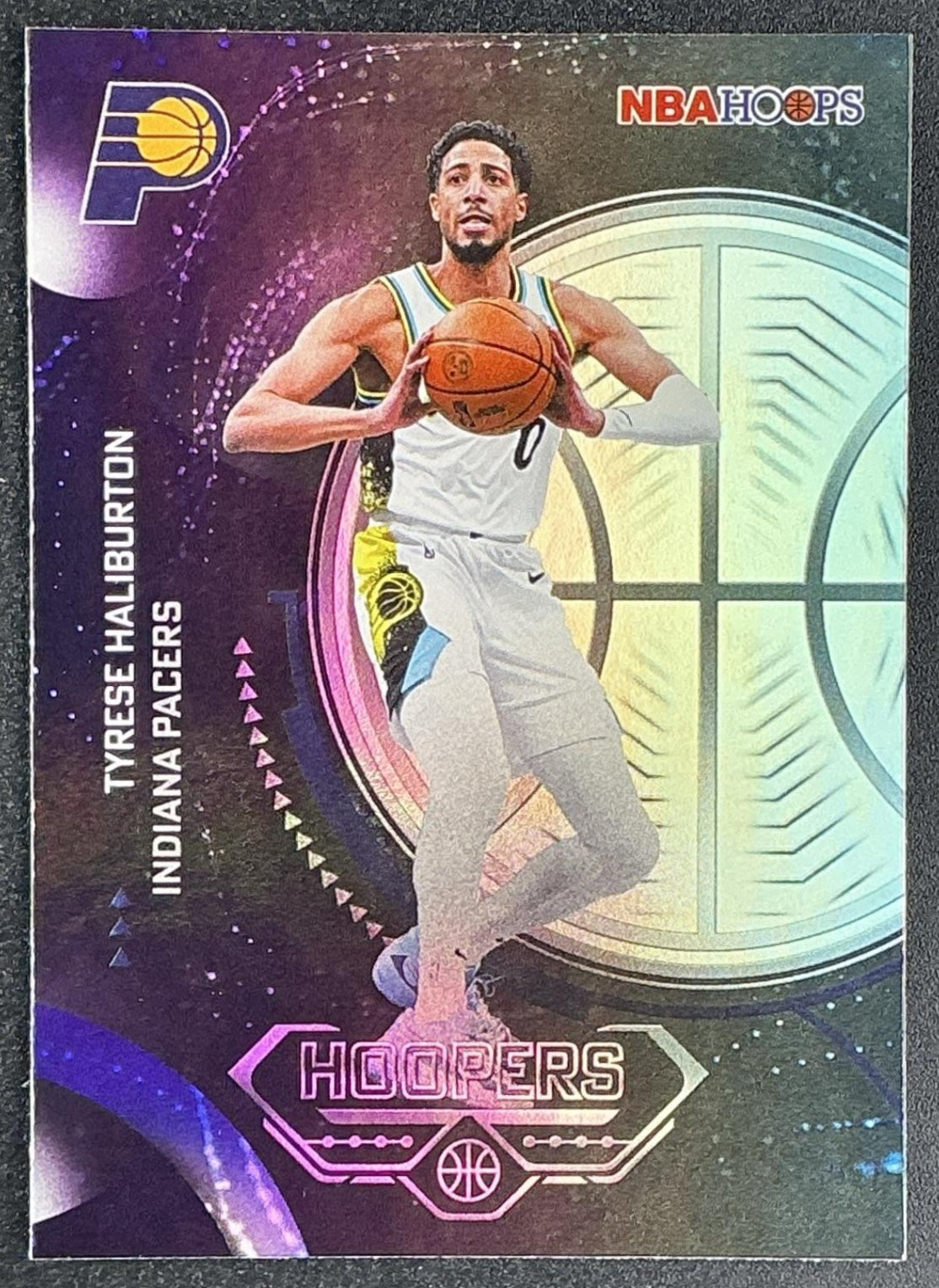 TYRESE HALIBURTON 2025-26 TOPPS HOOPS #H-7 HOOPERS RAINBOW FOIL PACERS