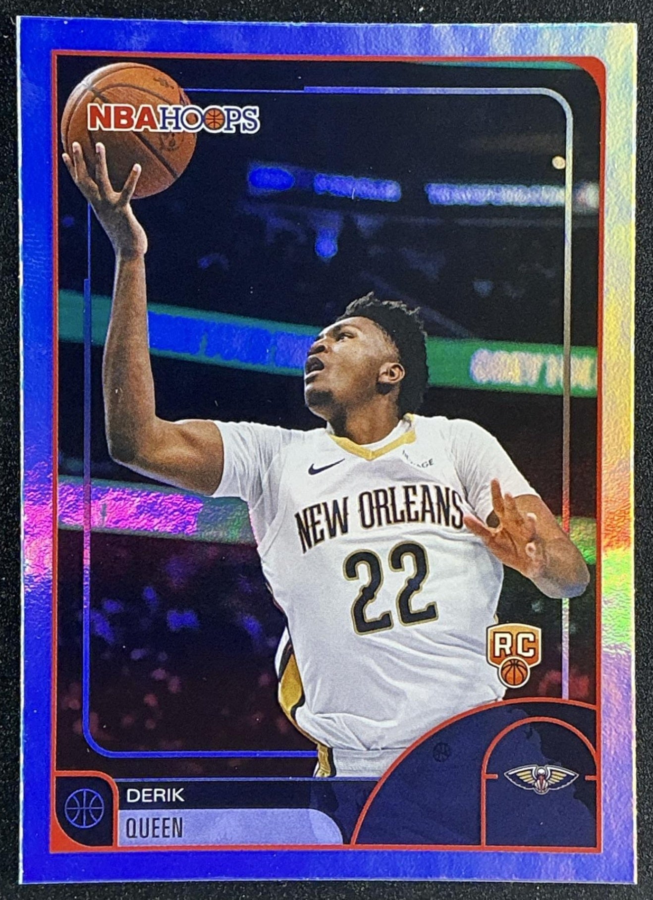 DERIK QUEEN 2025-26 TOPPS HOOPS #62 RAINBOW FOIL RC PELICANS