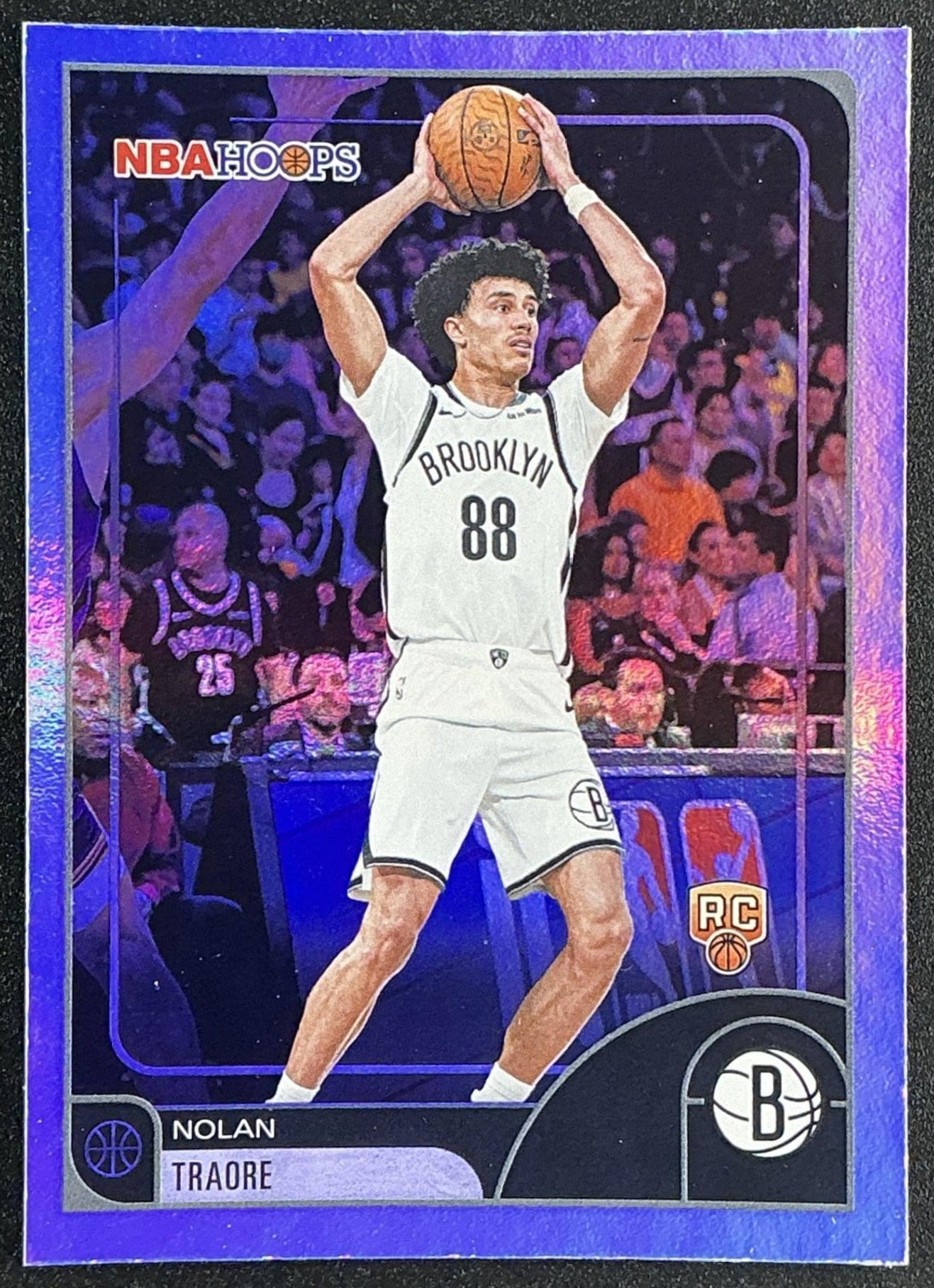 NOLAN TRAORE 2025-26 TOPPS HOOPS #133 RC NETS