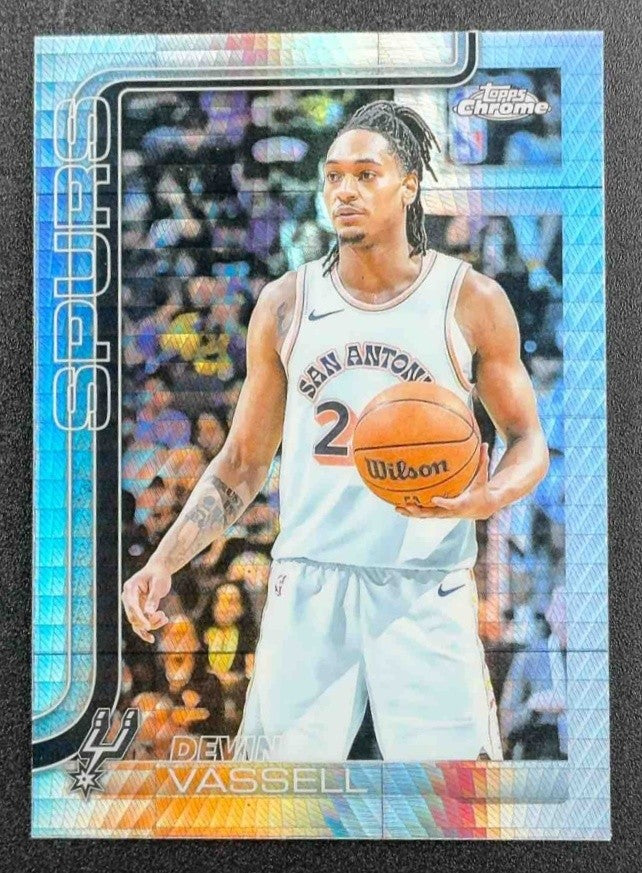 DEVIN VASSELL 2025-26 TOPPS CHROME #202 PRISM REFRACTOR SPURS