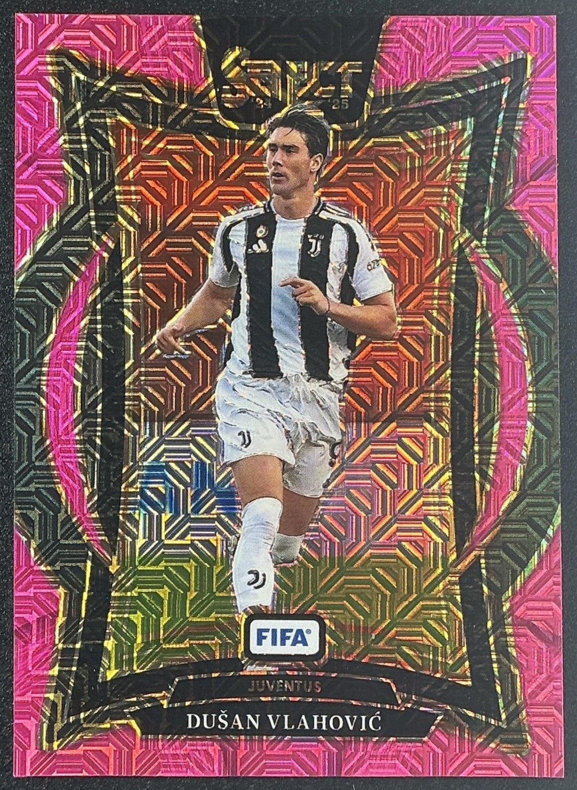 DUSAN VLAHOVIC 2024-25 PANINI SELECT FIFA #39 TERRACE PINK MOJO 41/299 JUVENTUS