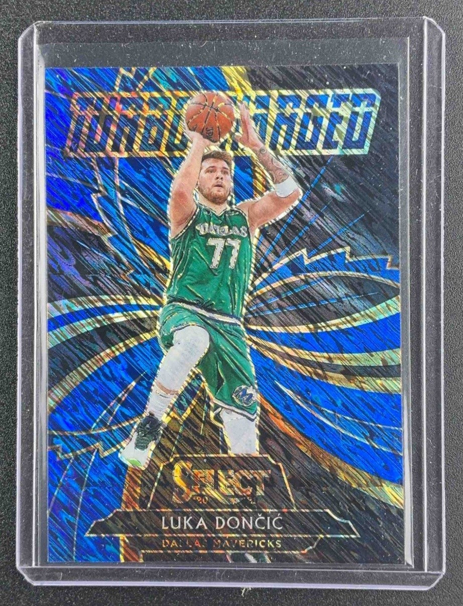 Luka Doncic 2020-21 Panini Select #1 Turbocharged Blue Shimmer Prizm SP