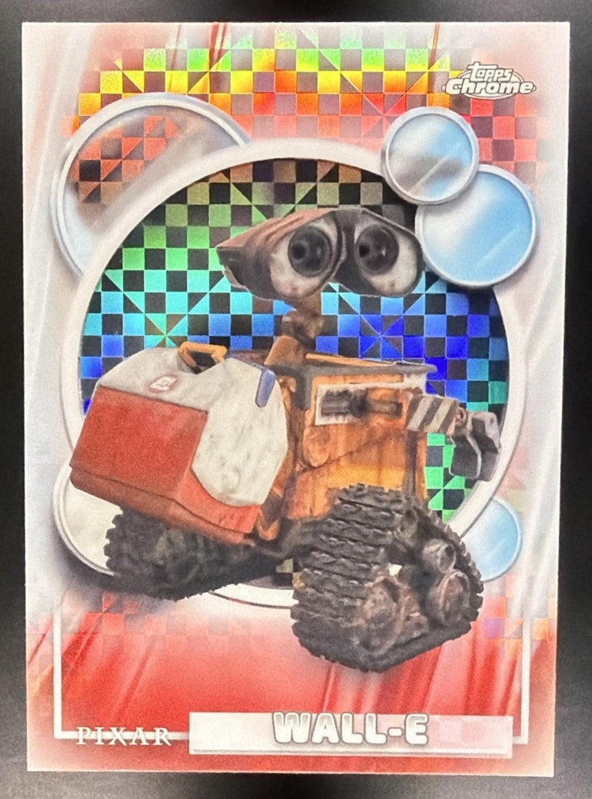 WALL-E 2026 TOPPS CHROME DISNEY #145 X-FRACTOR