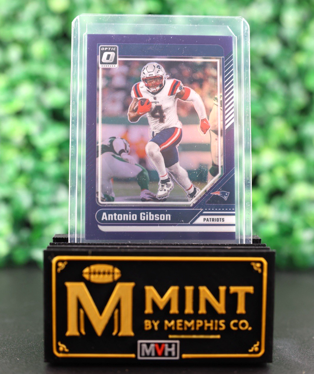 ANTONIO GIBSON 2024 OPTIC #135 PURPLE PRIZM /60 NEW ENGLAND PATRIOTS