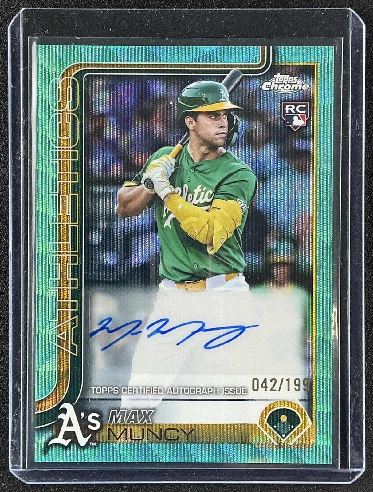 2025 Topps Chrome Update Max Muncy #AC-MMU Auto Aqua Wave Refractor /199 RC