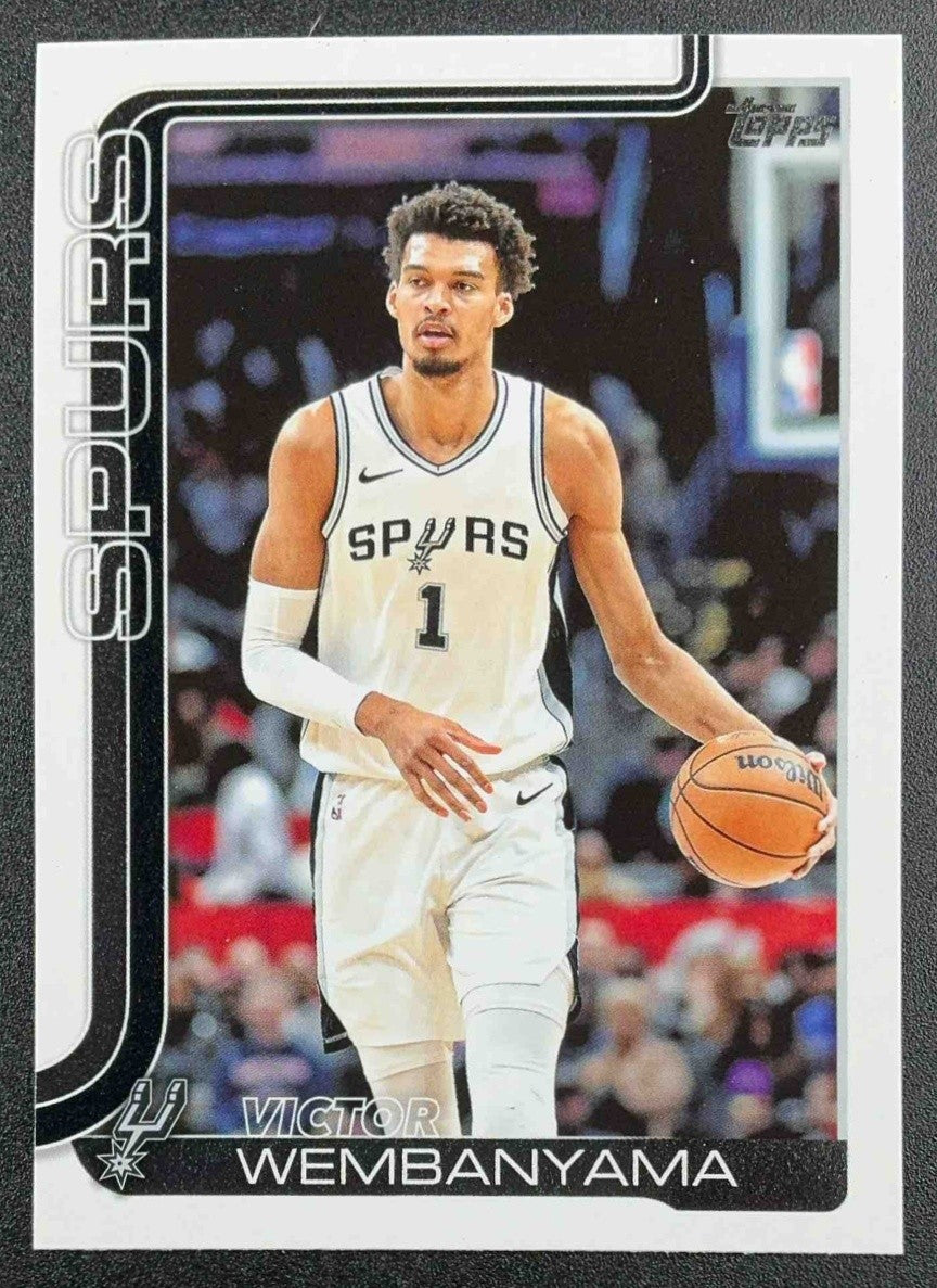 VICTOR WEMBANYAMA 2025-26 TOPPS #195 SPURS