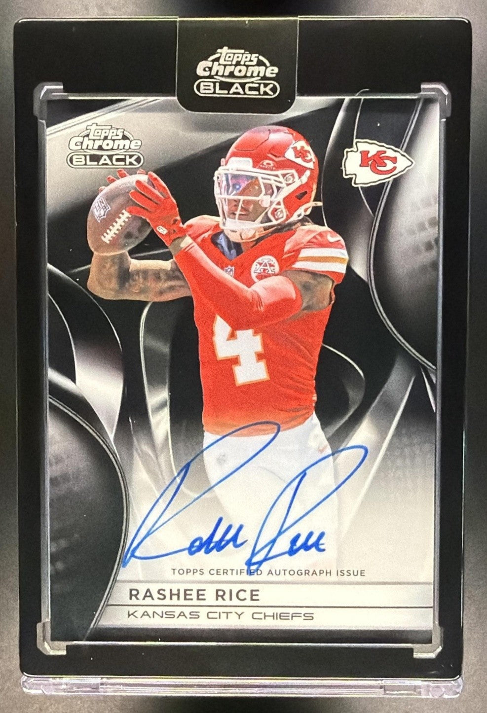 RASHEE RICE 2025 TOPPS CHROME BLACK #AU-RR AUTO CHIEFS ENCASED SEALED