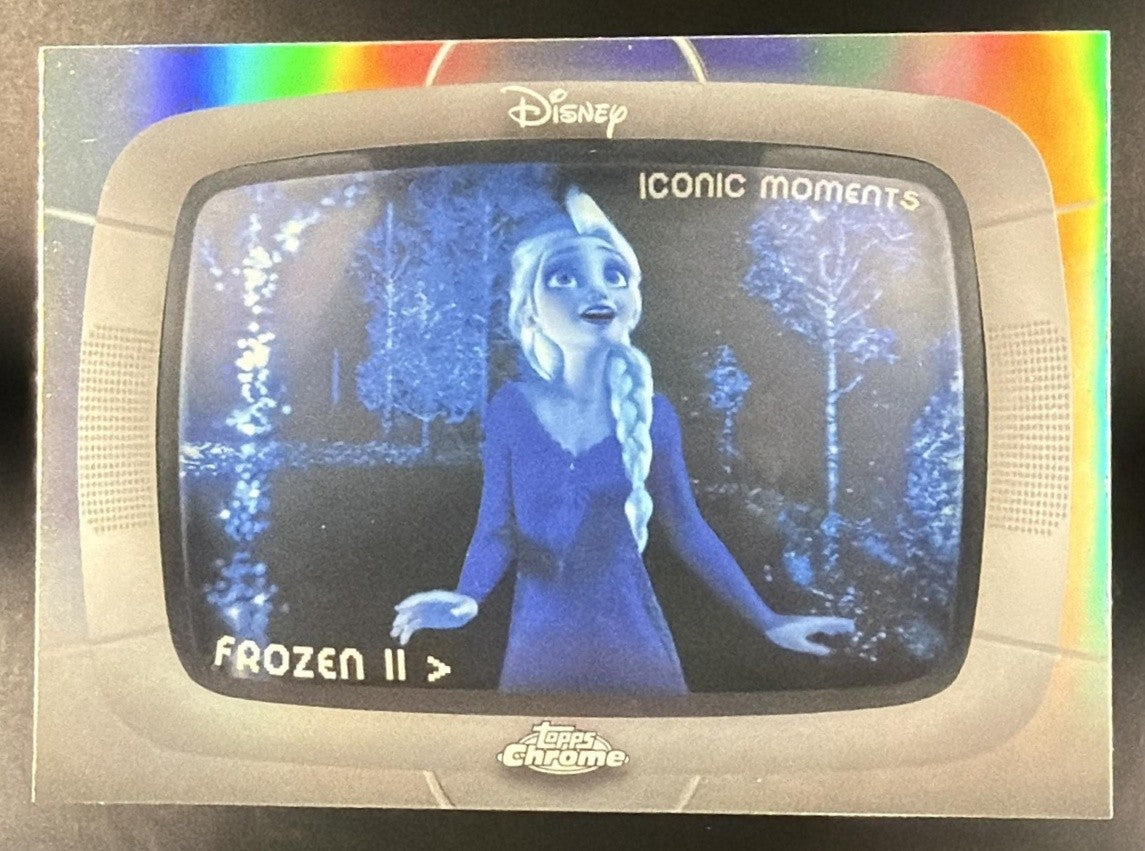 INTO THE UNKNOWN 2026 TOPPS CHROME DISNEY #IM-10 ICONIC MOMENTS FROZEN II