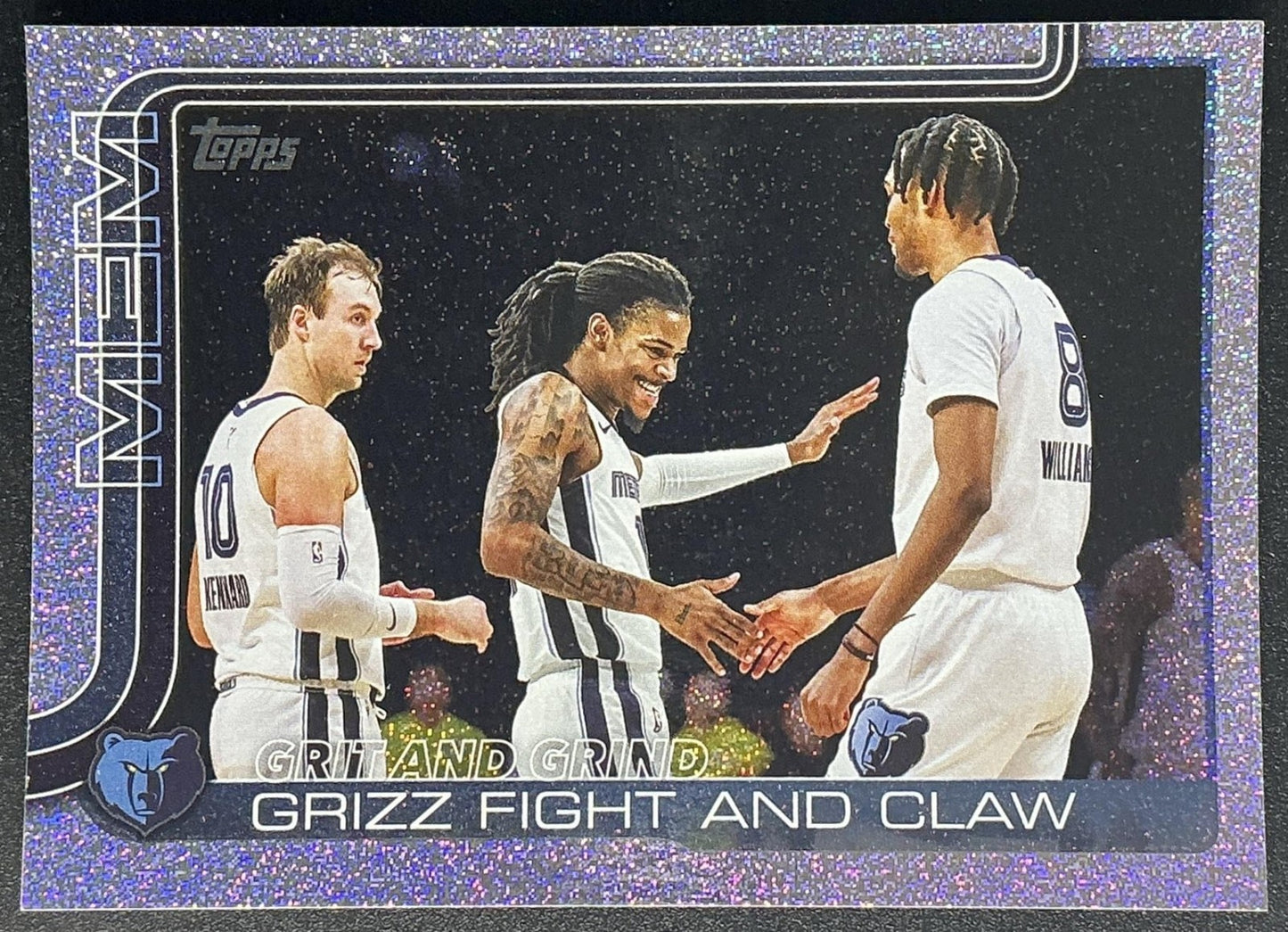 GRIT AND GRIND, GRIZZ FIGHT CLAW 2025-26 TOPPS #29 SANDGLITTER GRIZZLIES