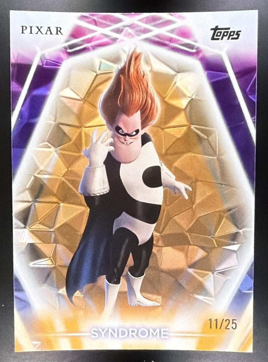SYNDROME 2026 TOPPS DISNEY NEON #53 ORANGE DIAMANTE 11/25 THE INCREDIBLES