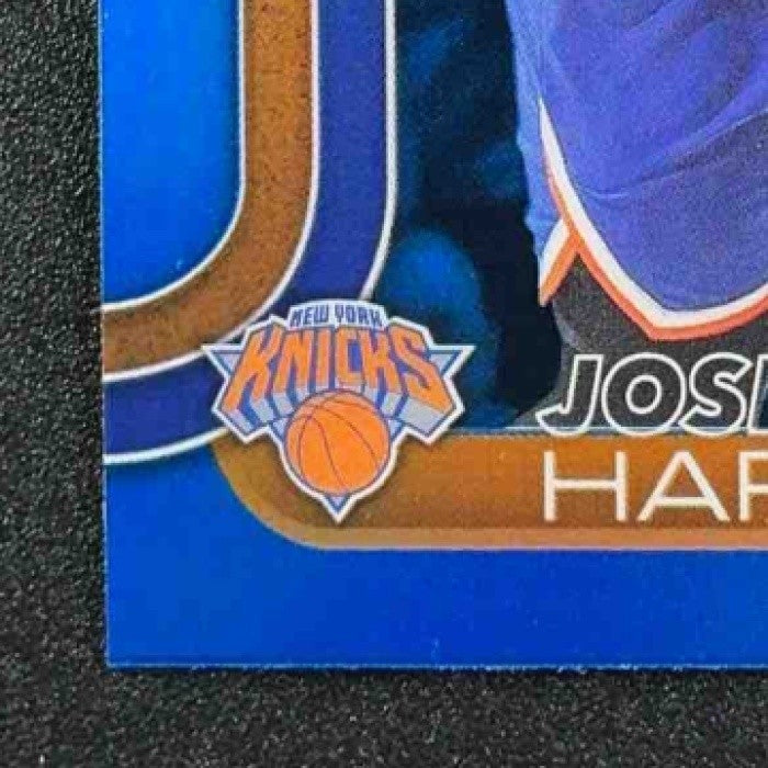 JOSH HART 2025-26 TOPPS CHROME #160 RED, WHITE & BLUE REFRACTOR KNICKS