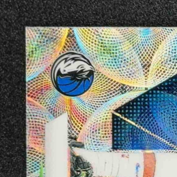 SPENCER DINWIDDIE 2024-25 PANINI MOSAIC #34 INTERNATIONAL MOSAIC MAVERICKS