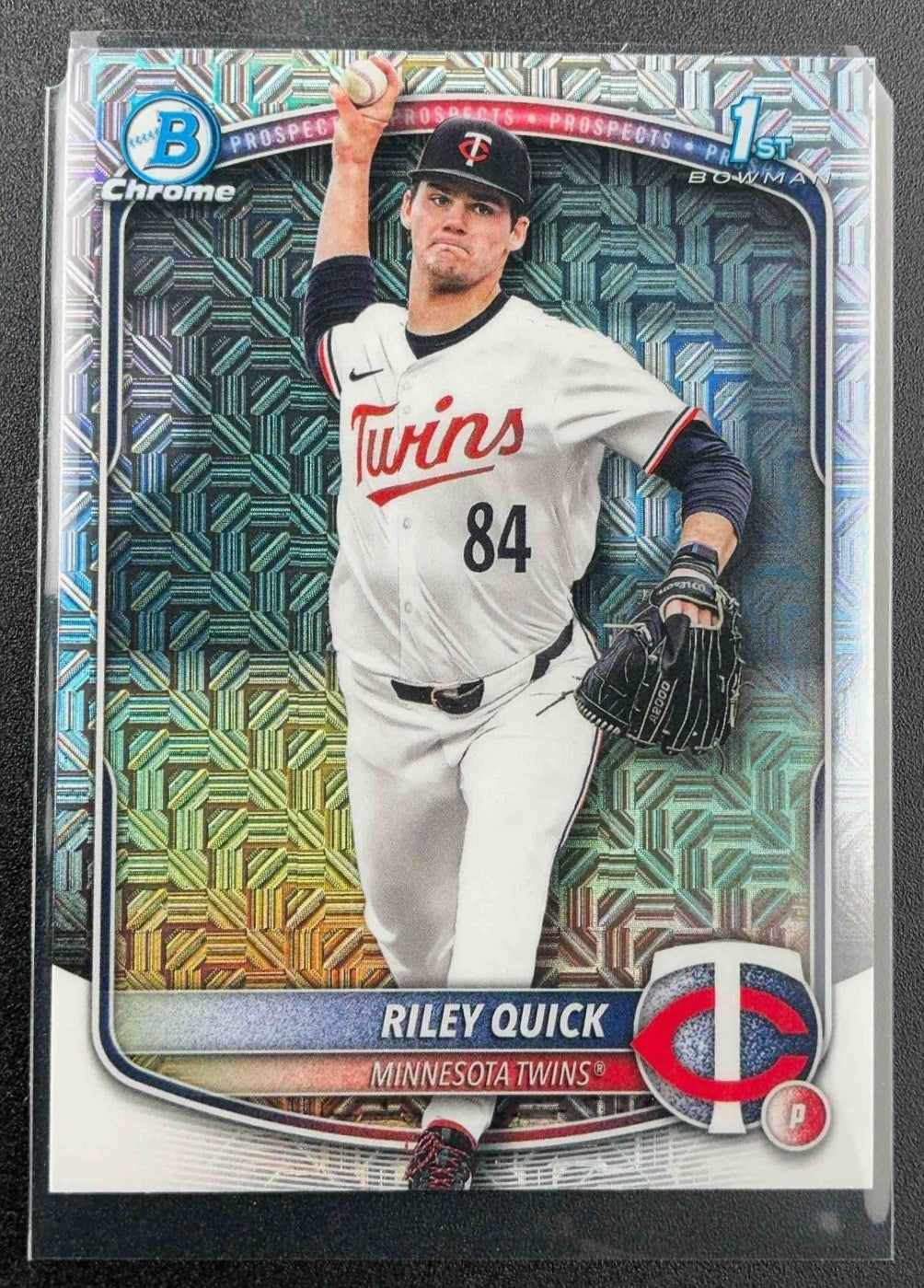RILEY QUICK 2025 BOWMAN DRAFT #BDC-23 CHROME MOJO REFRACTOR 1ST PROSPECT TWINS