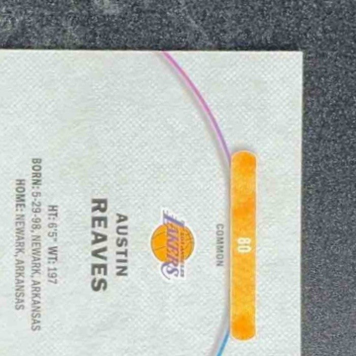AUSTIN REAVES 2025-26 TOPPS FINEST #80 COMMON OIL SPILL REFRACTOR LAKERS