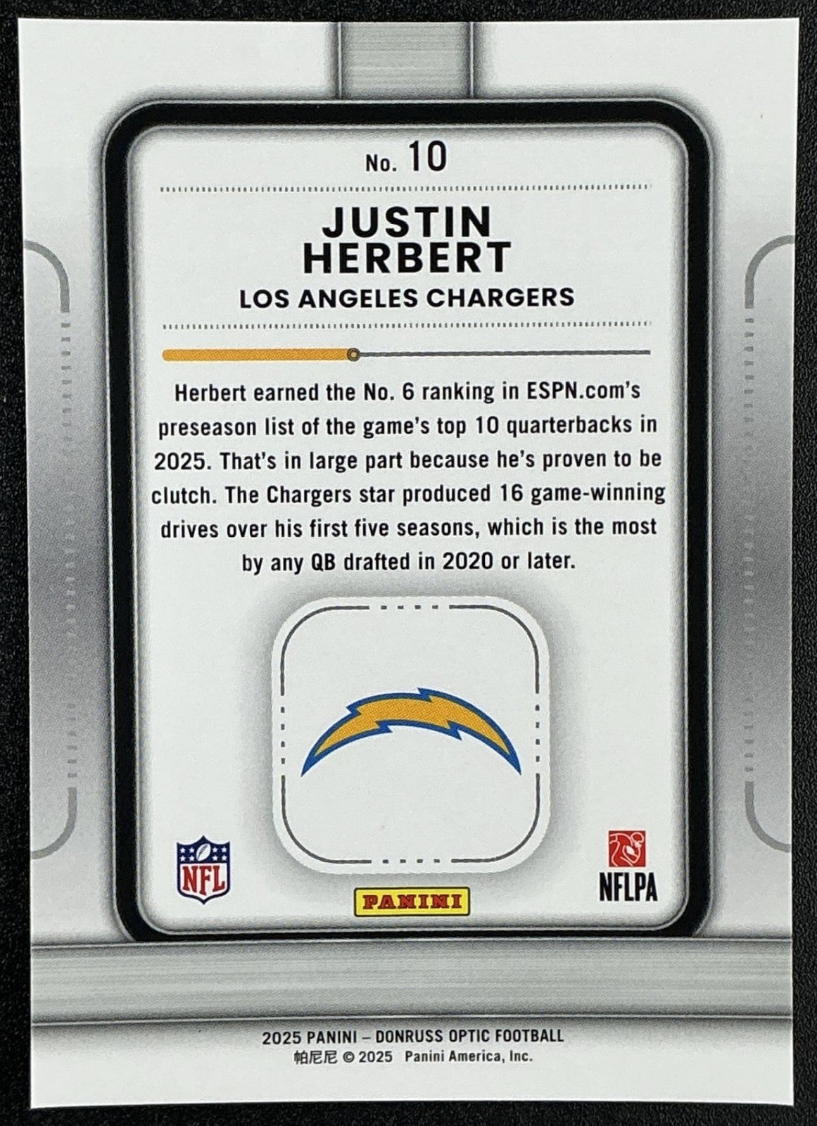 JUSTIN HERBERT 2025 PANINI DONRUSS OPTIC #10 PLAY ACTION CHARGERS