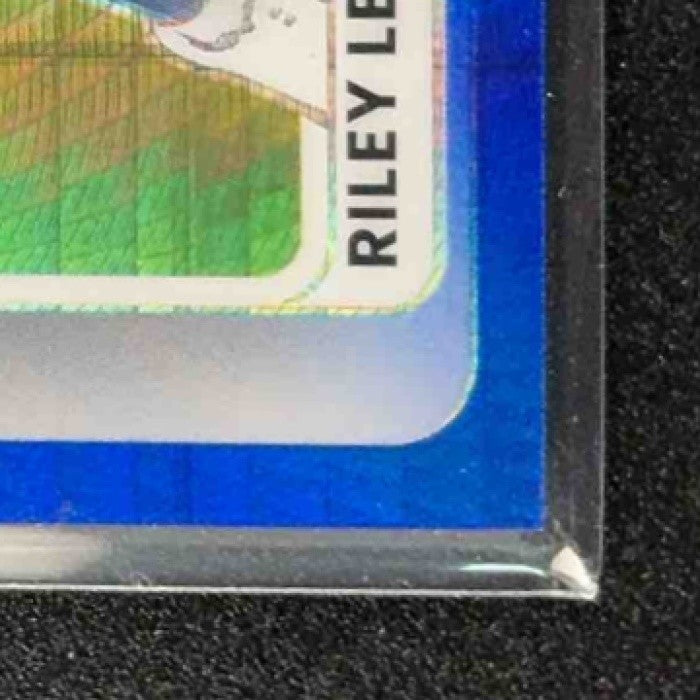 2025 Panini Donruss Optic Riley Leonard Rookie Phenoms Blue Hyper Prizm RC