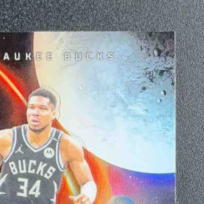 GIANNIS ANTETOKOUNMPO 2025-26 TOPPS CHROME #AC-4 ACTIVATORS REFRACTOR BUCKS