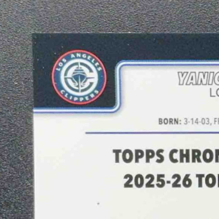 YANIC KONAN-NIEDERHAUSER 2025-26 TOPPS CHROME #TCAR-YKN ROOKIE AUTO RC CLIPPERS