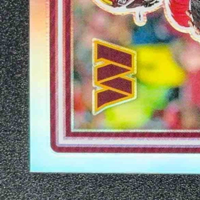 JAYDEN DANIELS 2025 PANINI DONRUSS OPTIC #23 HOLO PRIZM COMMANDERS