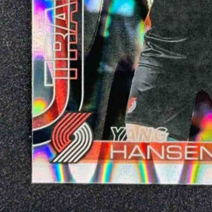 YANG HANSEN 2025-26 TOPPS CHROME #266 RAYWAVE REFRACTOR RC TRAIL BLAZERS