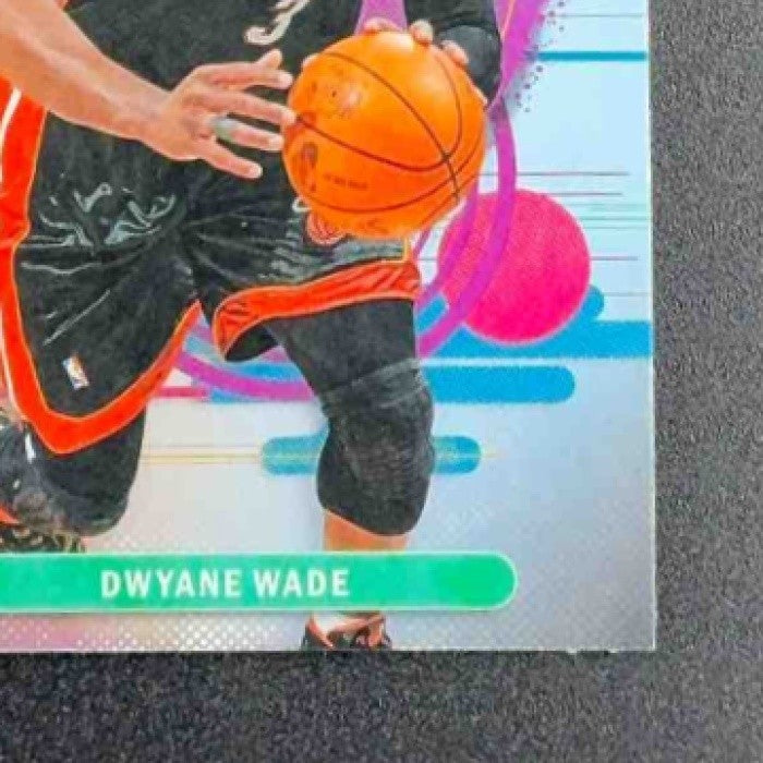 DWYANE WADE 2025-26 TOPPS FINEST #198 UNCOMMON REFRACTOR HEAT