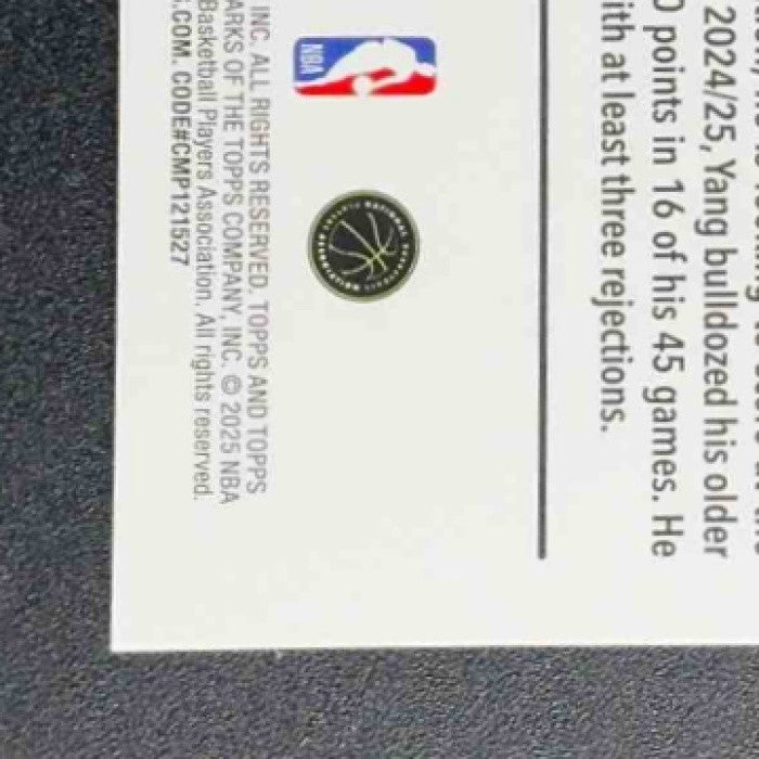 YANG HANSEN 2025-26 TOPPS CHROME #266 RAYWAVE REFRACTOR RC TRAIL BLAZERS