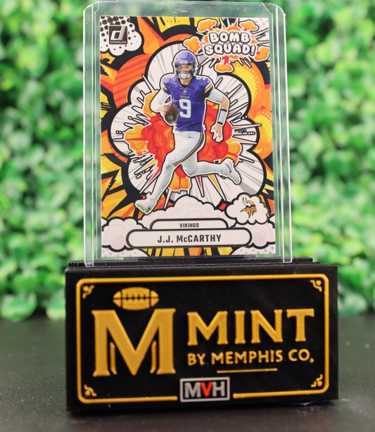 JJ MCCARTHY 2025 DONRUSS #BS-JMY MINNESOTA VIKINGS BOMB SQUAD