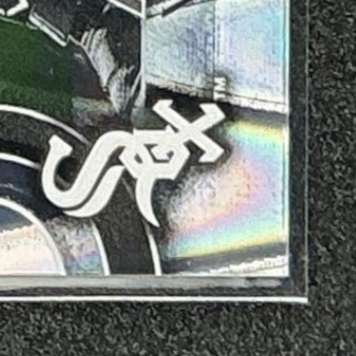 ANDREW VAUGHN 2025 TOPPS CHROME #235 RAYWAVE REFRACTOR WHITE SOX