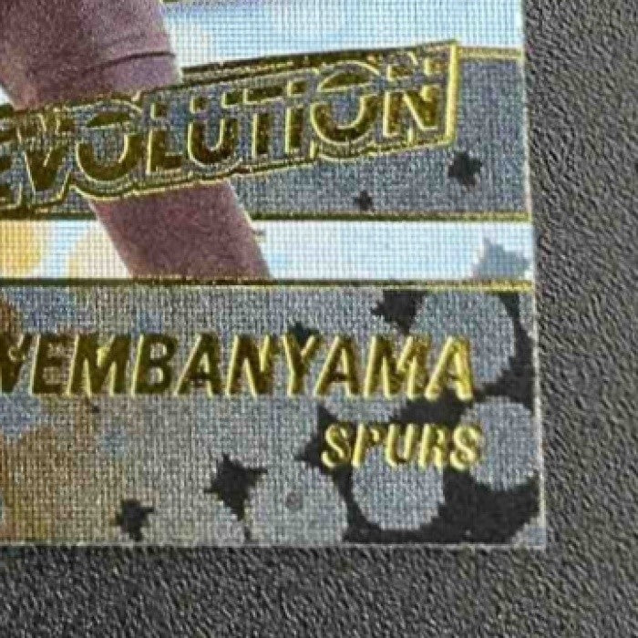 VICTOR WEMBANYAMA 2024-25 PANINI REVOLUTION #22 SHOWSTOPPERS SPURS