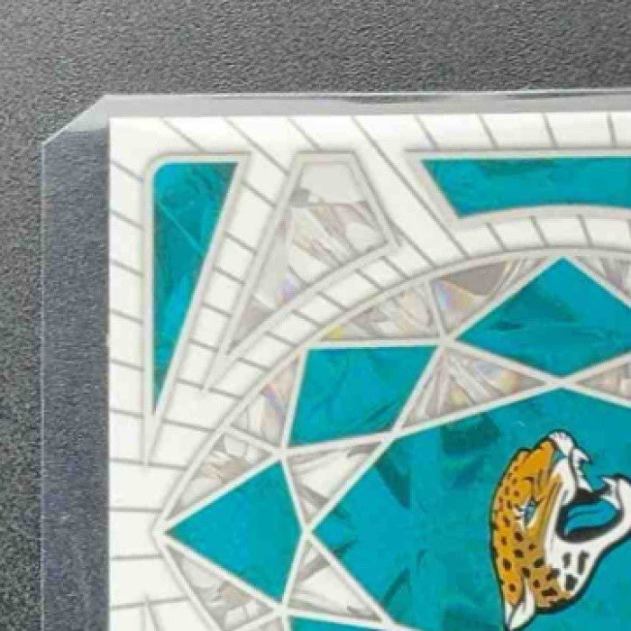 TRAVIS HUNTER 2025 PANINI DONRUSS OPTIC #1 DIAMOND HANDS RC JAGUARS