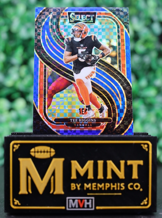 TEE HIGGINS 2024 SELECT PREMIER LEVEL BLUE CHECKERBOARD /175 BENGALS