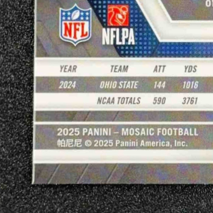 TREVEYON HENDERSON 2025 PANINI MOSAIC #325 ROOKIES MOSAIC PRIZM RC PATRIOTS