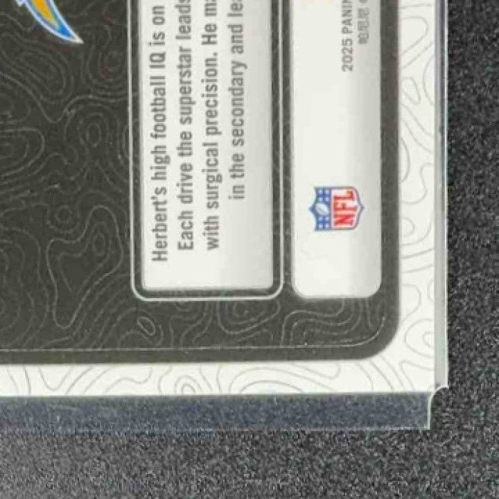 JUSTIN HERBERT 2025 PANINI DONRUSS OPTIC #10 PASSING GRADE CHARGERS