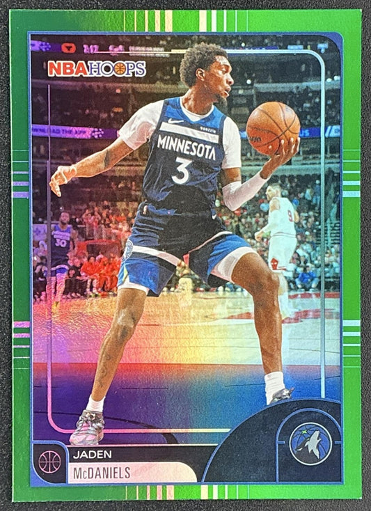 JADEN MCDANIELS 2025-26 TOPPS HOOPS #94 GREEN TIMBERWOLVES