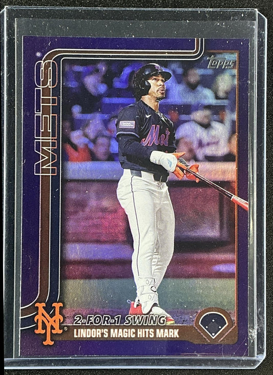 2025 Topps Update Francisco Lindor #US290 Purple Rainbow Foil /250