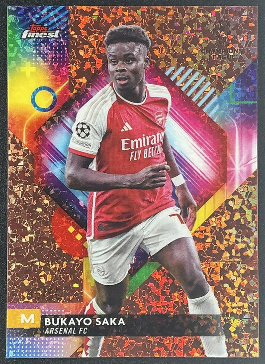 2023 Topps Finest Bukayo Saka #10 Rose Gold Mini Diamond /50