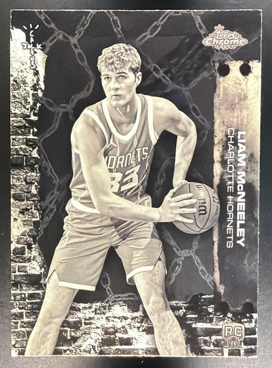 LIAM MCNEELEY 2025-26 TOPPS CHROME X CACTUS JACK #89 RC HORNETS