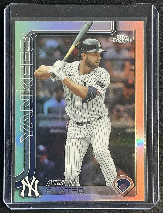 AUSTIN SLATER 2025 TOPPS CHROME UPDATE #USC137 REFRACTOR YANKEES