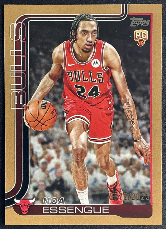 NOA ESSENGUE 2025-26 TOPPS #212 GOLD 872/2025 RC BULLS