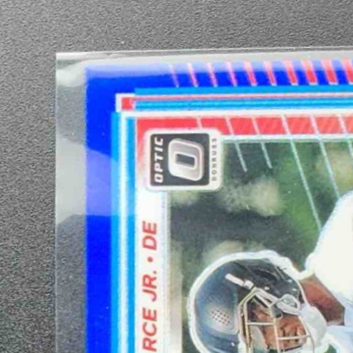 2025 Panini Donruss Optic James Pearce Jr. #240 Rated Rookie Blue Hyper Prizm