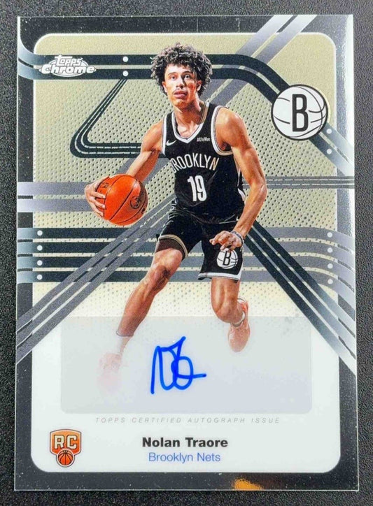 NOLAN TRAORE 2025-26 TOPPS CHROME #NS-NT NEXT STOP SIGNATURE RC AUTO NETS