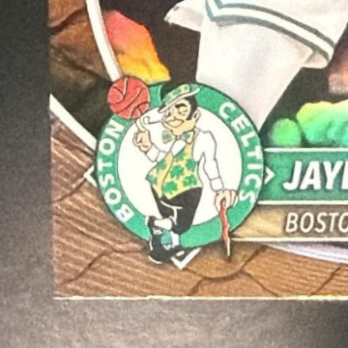 JAYLEN BROWN 2025-26 BOWMAN #BCV-57 CHROME REPTILIAN REFRACTOR CELTICS