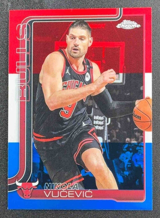 NIKOLA VUCEVIC 2025-26 TOPPS CHROME #24 RED, WHITE & BLUE REFRACTOR BULLS