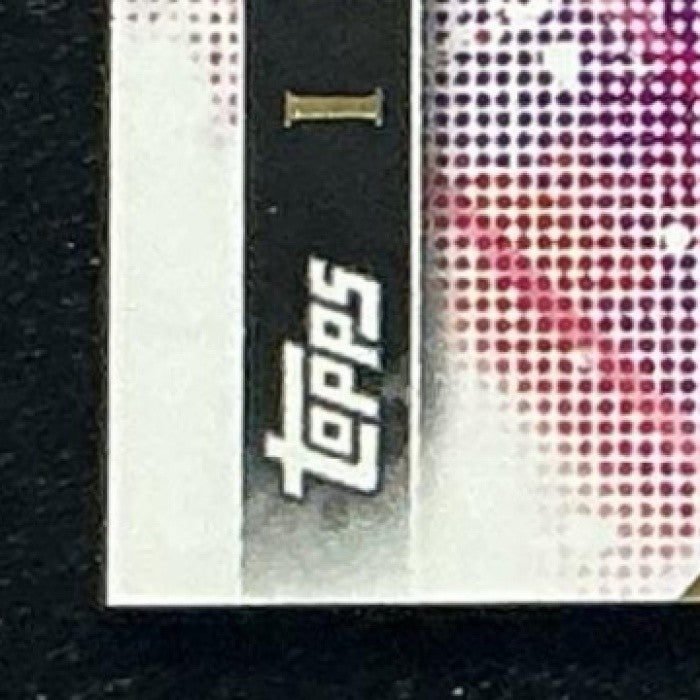 SALVADOR PEREZ 2024 TOPPS INCEPTION #70 GOLD ELECTRICITY 40/50 ROYALS