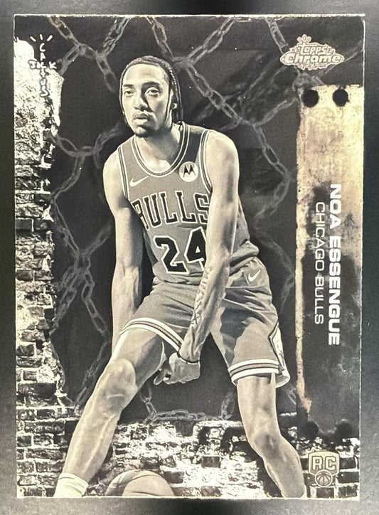 NOA ESSENGUE 2025-26 TOPPS CHROME X CACTUS JACK #72 RC BULLS
