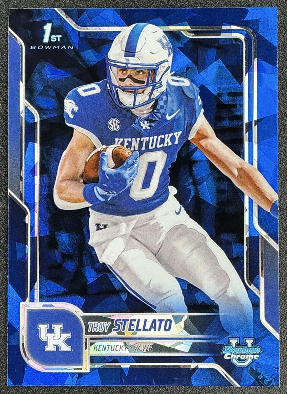 TROY STELLATO 2025 BOWMAN CHROME UNIVERSITY SAPPHIRE #129 1ST PROSPECT WILDCATS