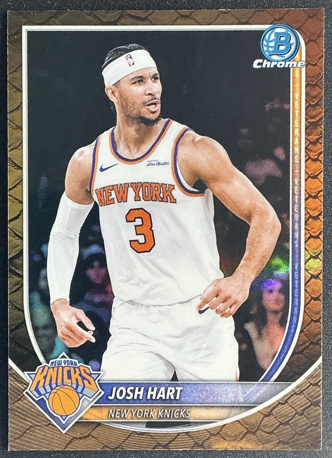JOSH HART 2025-26 BOWMAN #BCV-153 CHROME REPTILIAN REFRACTOR KNICKS